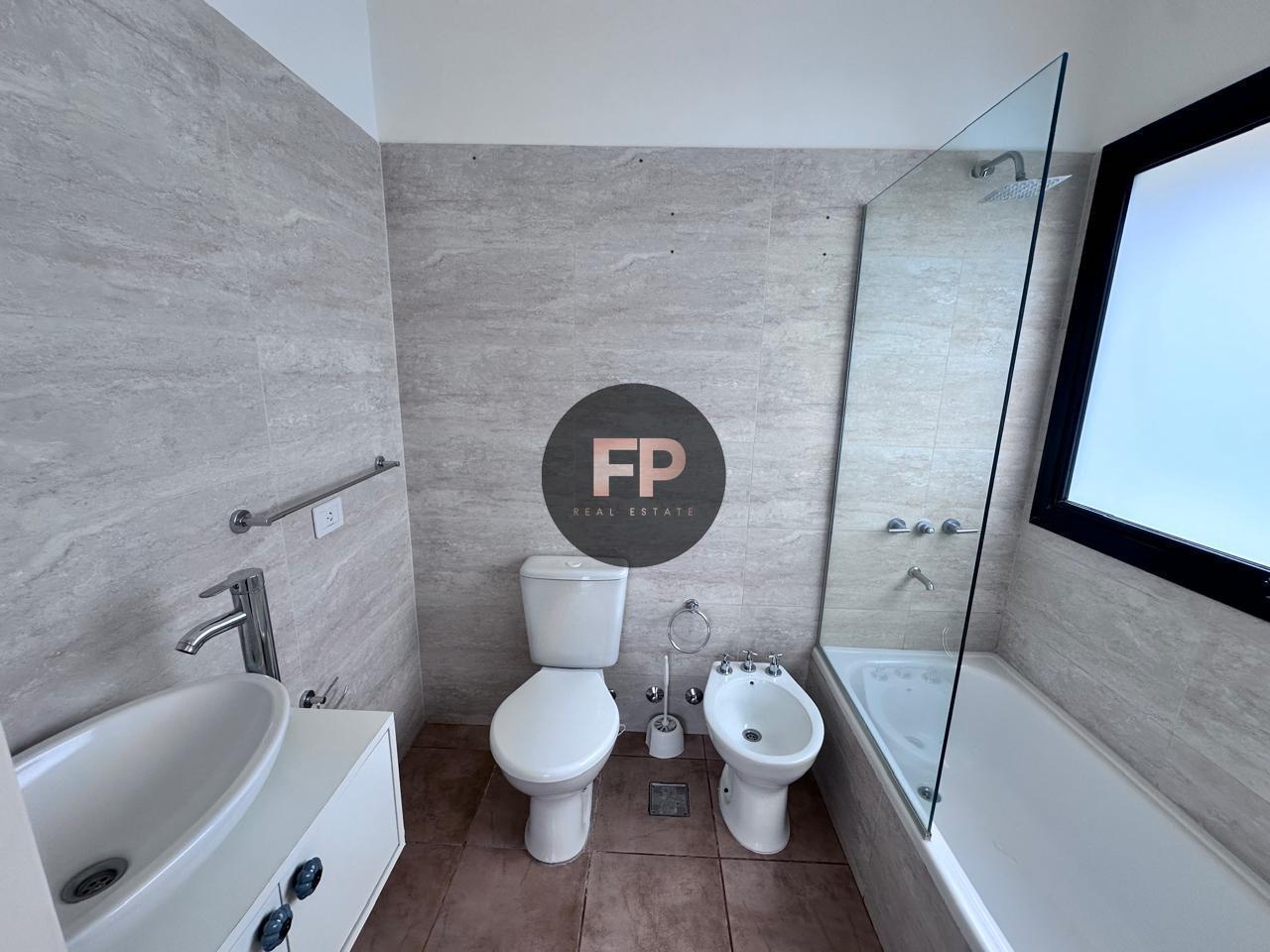 Foto de Casa en alquiler barrio Cruz del Sur , San Vicente., imagen 1