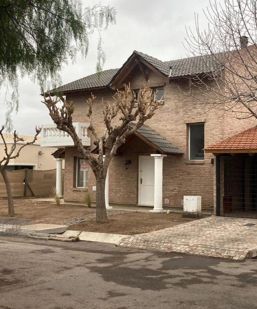 Casa - B° Privado Puerto Bizantino 4