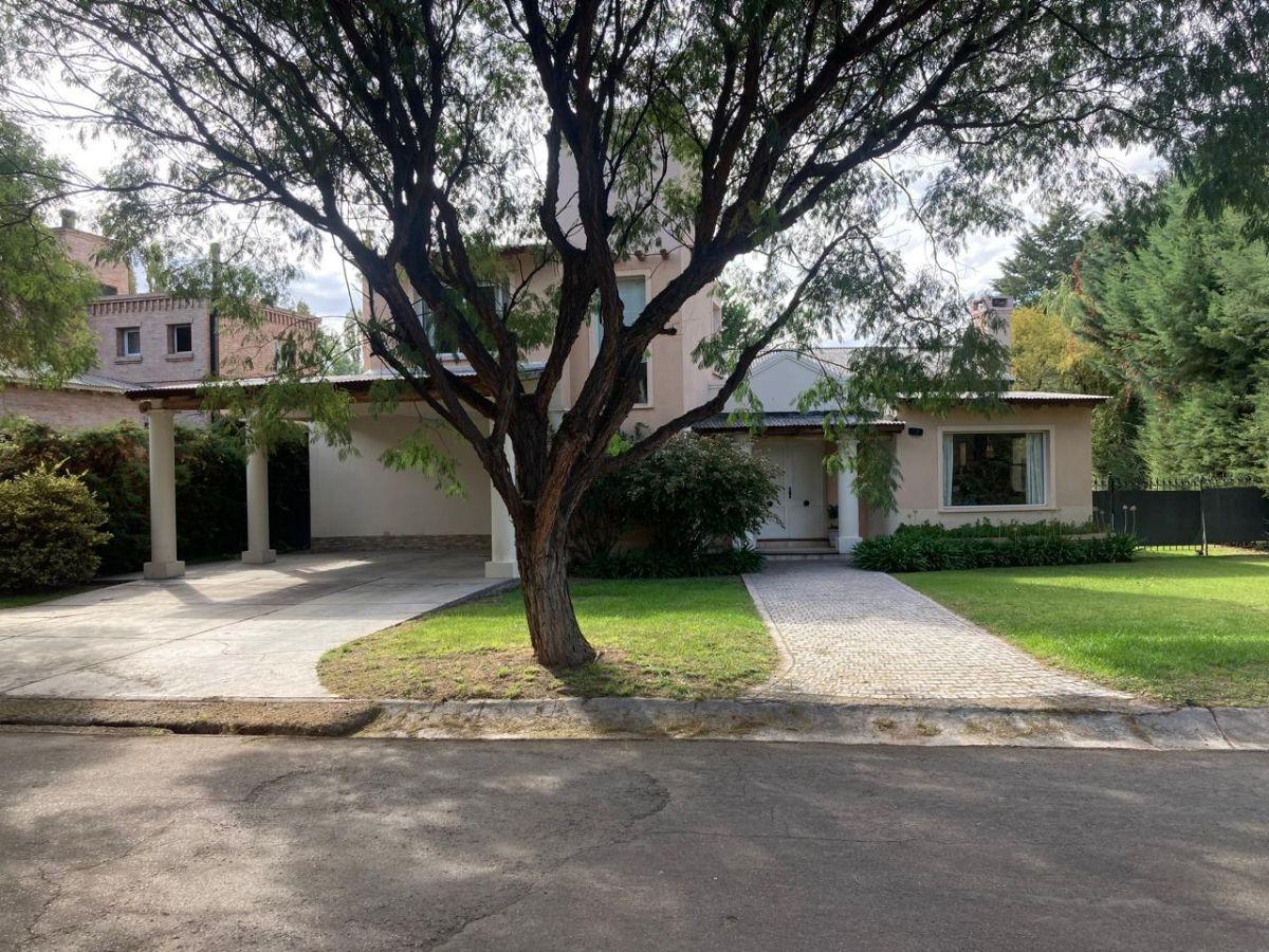 Foto de Casa en Venta - B° El Remanso Chacras de Coria, imagen 1