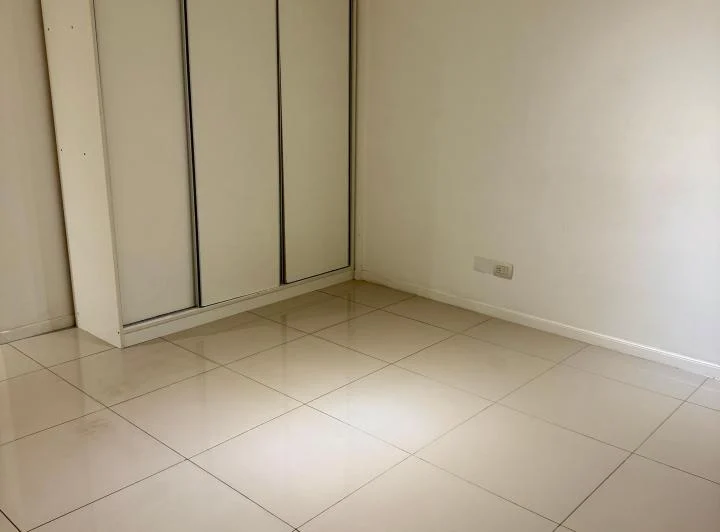 Alquiler/Departamento 4