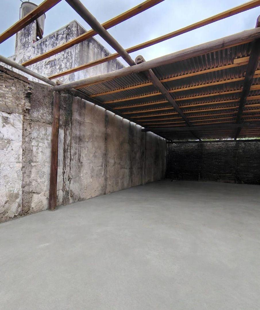 Foto de Galpón Industrial de 878m² en Alquiler, Colectora esq. Carlos Casares, imagen 4