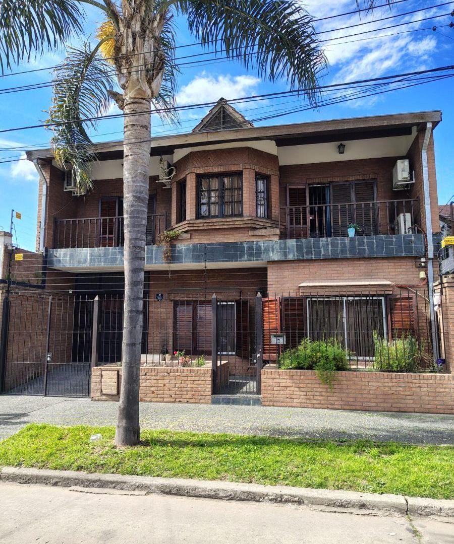Foto de Venta - Casa en Habana 536, San Antonio de Padua, imagen 1