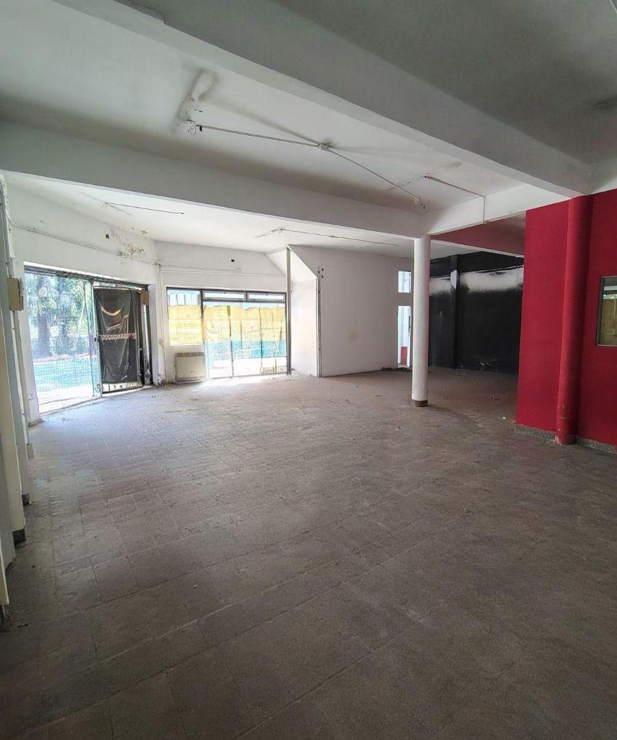 Foto de Alquiler Local Comercial de 280m²- dos plantas- Av. Néstor Kirchner, imagen 4