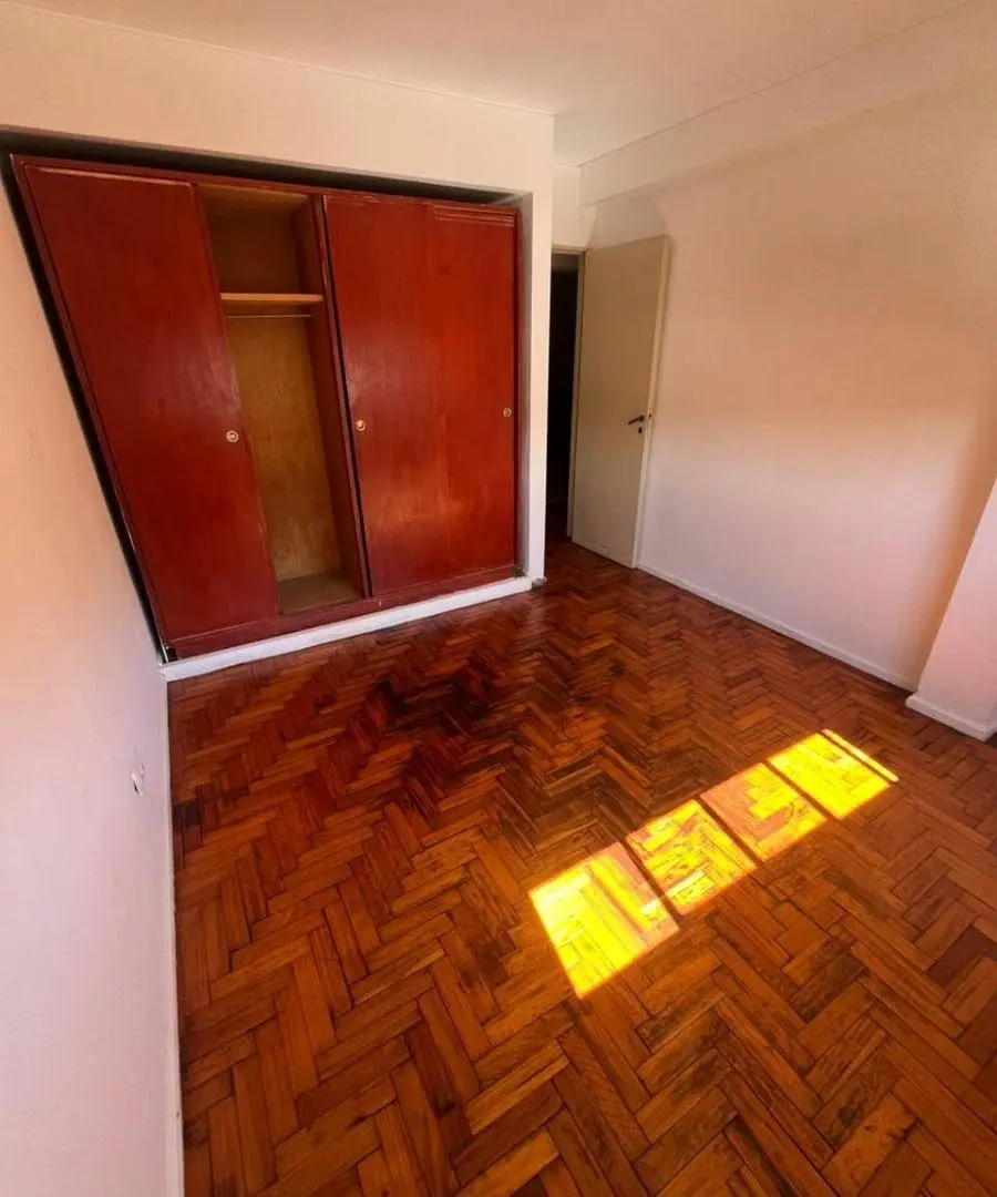 DEPARTAMENTO AMPLIO EN ALQUILER 5