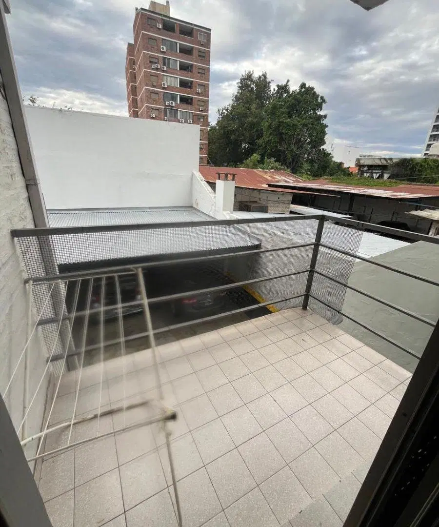 BARRIO SUR 2 DORMITORIO PATIO Y BALCON. 3