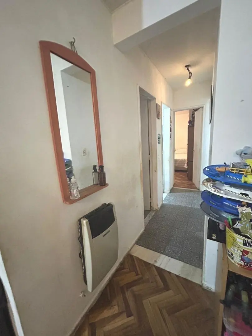 2 AMBIENTES 48 M2 .INTERNO. COC 2.8 X 2.3. LAVADERO INDEP. 8