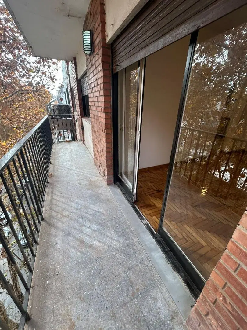 3 AMBIENTES 59 M3. FRENTE BALCON 7 X 1. A NUEVO.TODO EXTERNO 4