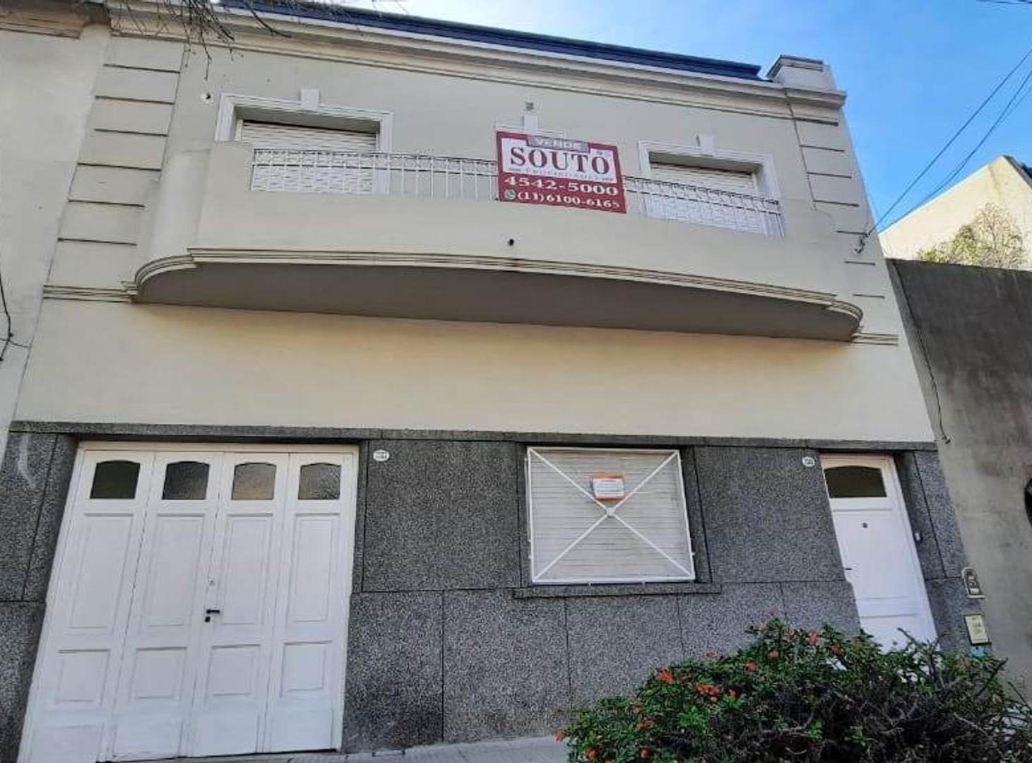 Foto de P.H 3 AMBIENTES GARAGE 5.20 X 2.5.TERRAZA 30 m2 .T/ 113 M2, imagen 1