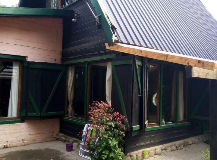 Hermosa casa en Barrio Las Quintas, El Bolson, APTA CREDITO HIPOTECARIO 2