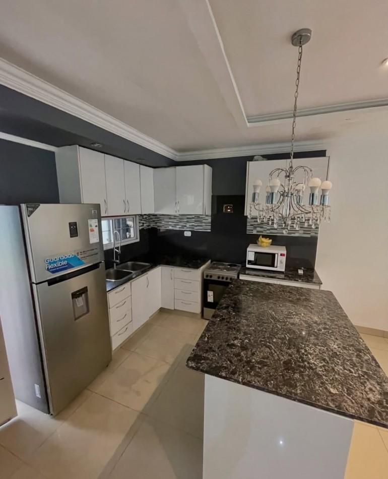 Foto de Casa 4 ambientes, cochera parrilay pileta en Padua., imagen 4