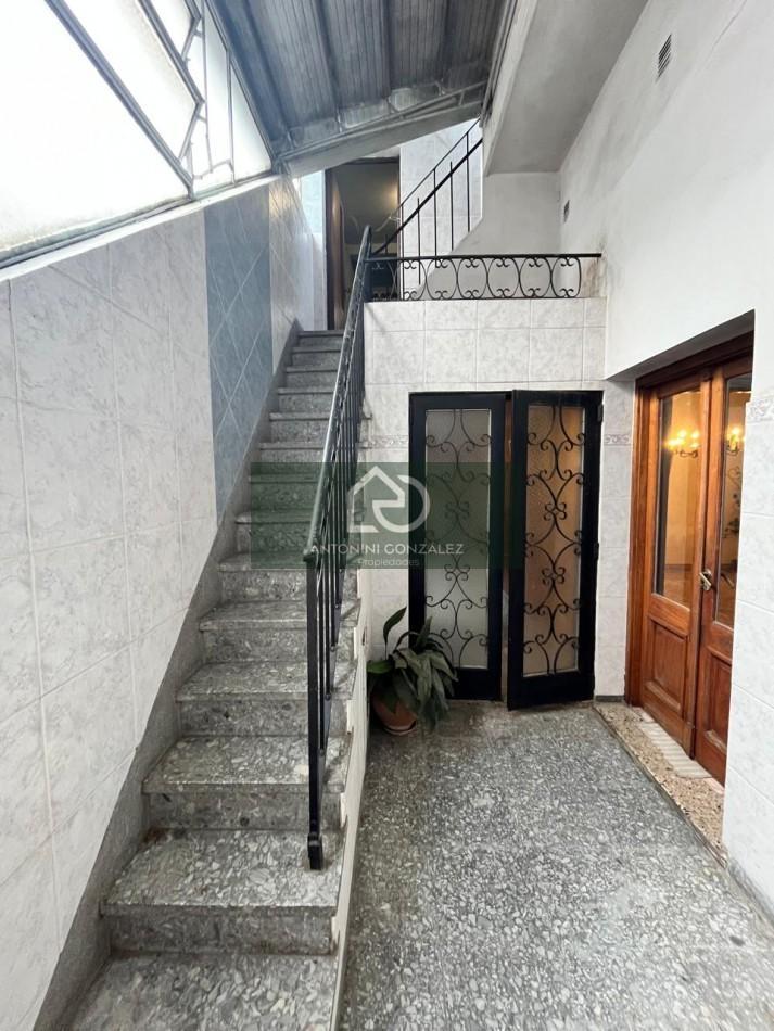 Foto de PH 3 AMBIENTES EN VENTA - CON TERRAZA VILLA MITRE, CABA, imagen 2