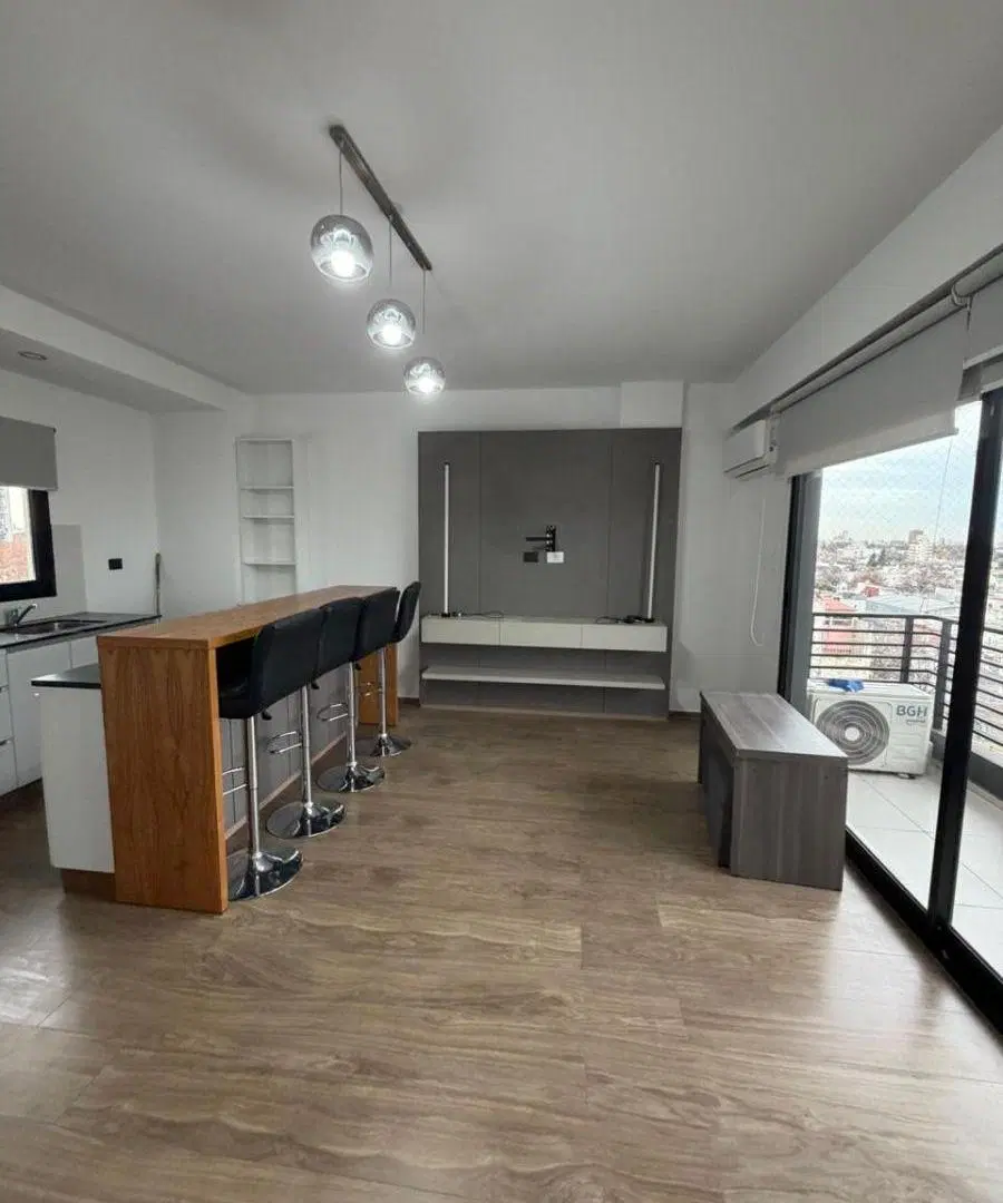 Departamento 2 y medio ambientes con Balcon 5