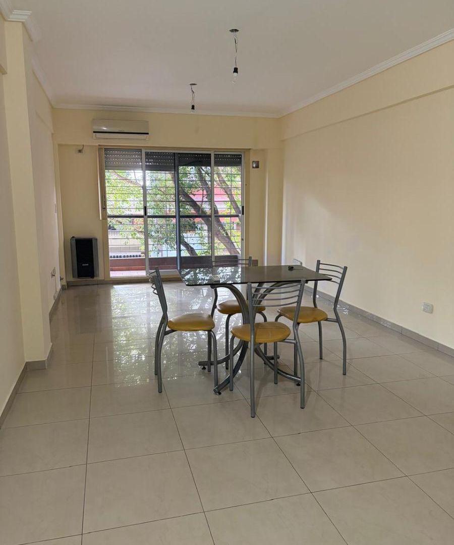 Foto de Departamento Venta 1 ambiente Flores con balcón., imagen 5