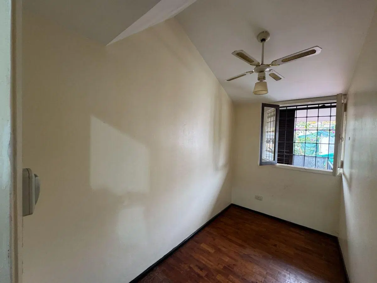Casa en Alquiler – Bombal Centro sobre calle Benegas a mts de Av. Peltier y Av. Belgrano 5