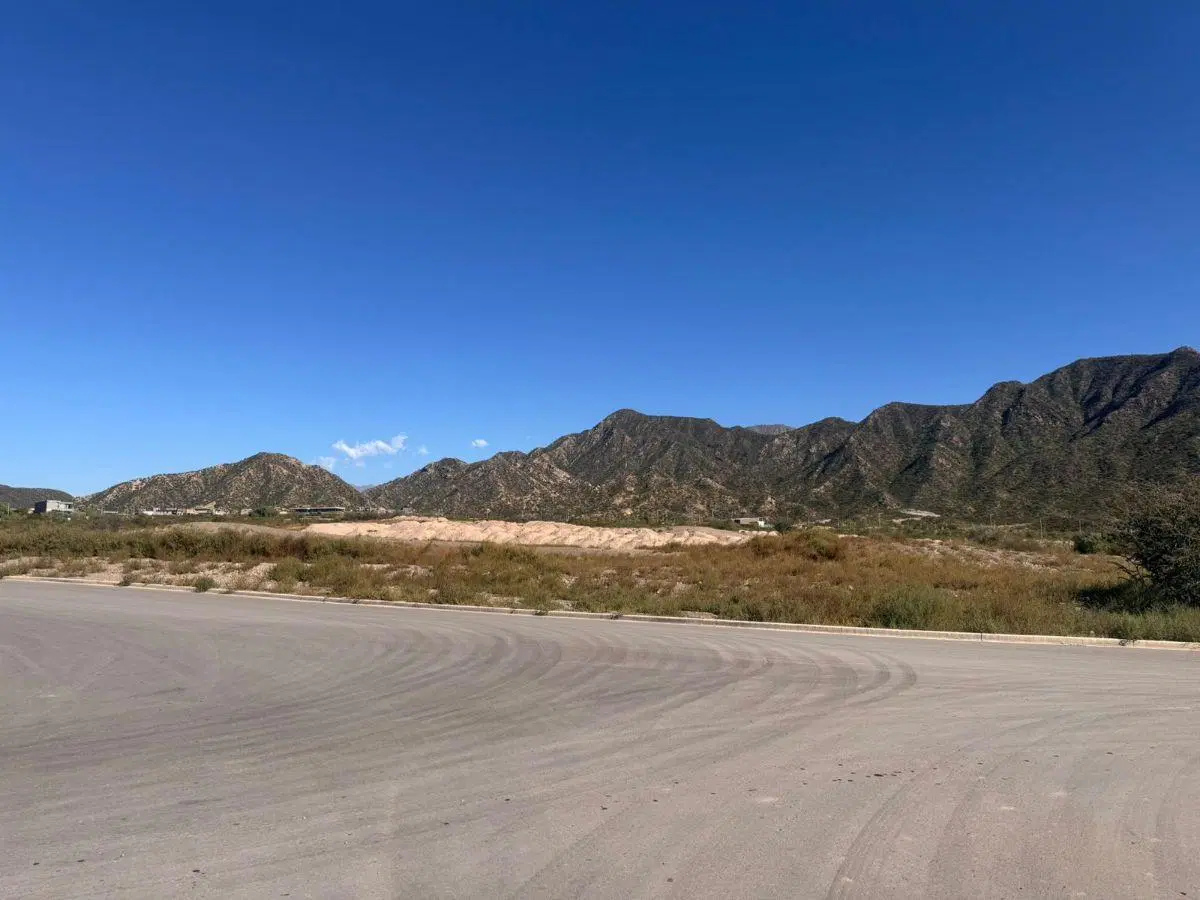 LOTE EN VENTA B° MENDOZA NORTE COUNTRY CLUB GOLF - SECTOR MIRADOR M52 L5 3