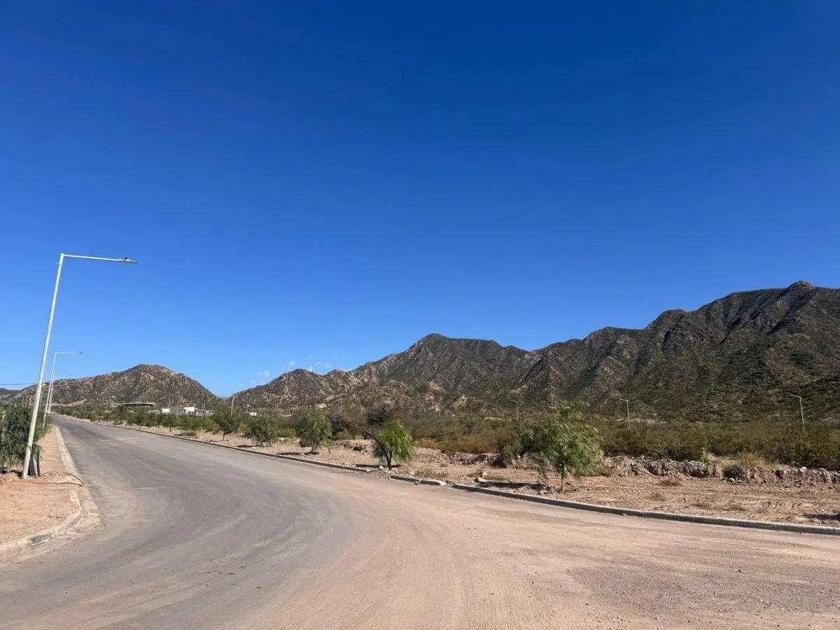 LOTE EN VENTA B° MENDOZA NORTE COUNTRY CLUB GOLF - SECTOR MIRADOR M52 L5 4