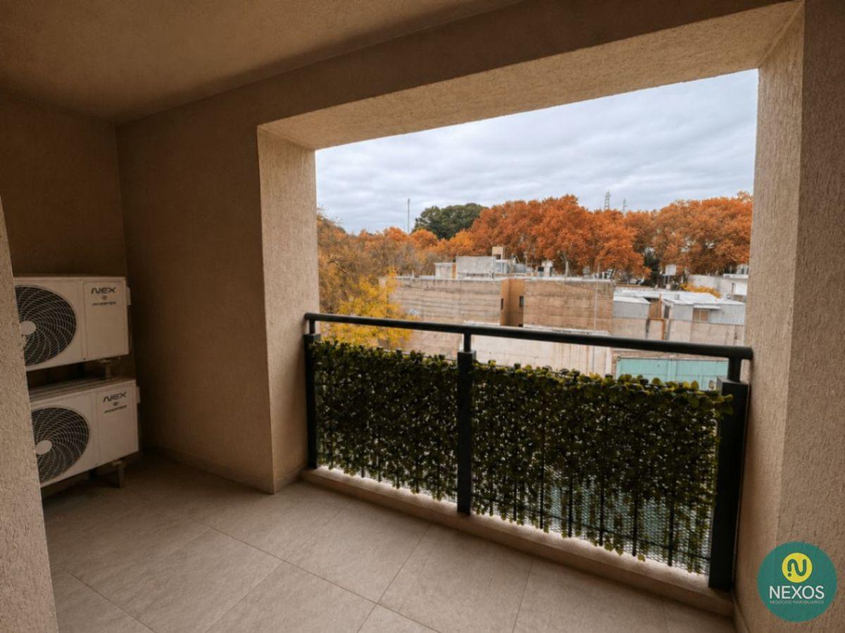 Foto de Departamento en venta c/ cochera en 2.ª Sección Barrio Cívico, imagen 4