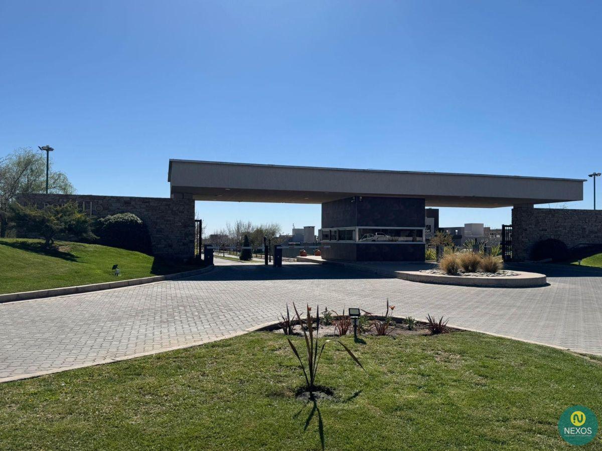Foto de Terreno / Lote en venta de 919m2 ubicado en Maipú, imagen 4