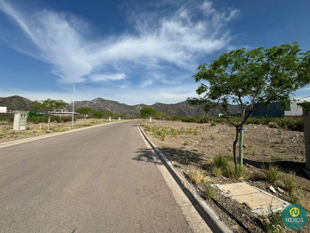Foto de LOTE EN VENTA SECTOR VALLE NORTE EN B° PRIVADO MENDOZA NORTE COUNTRY, imagen 3
