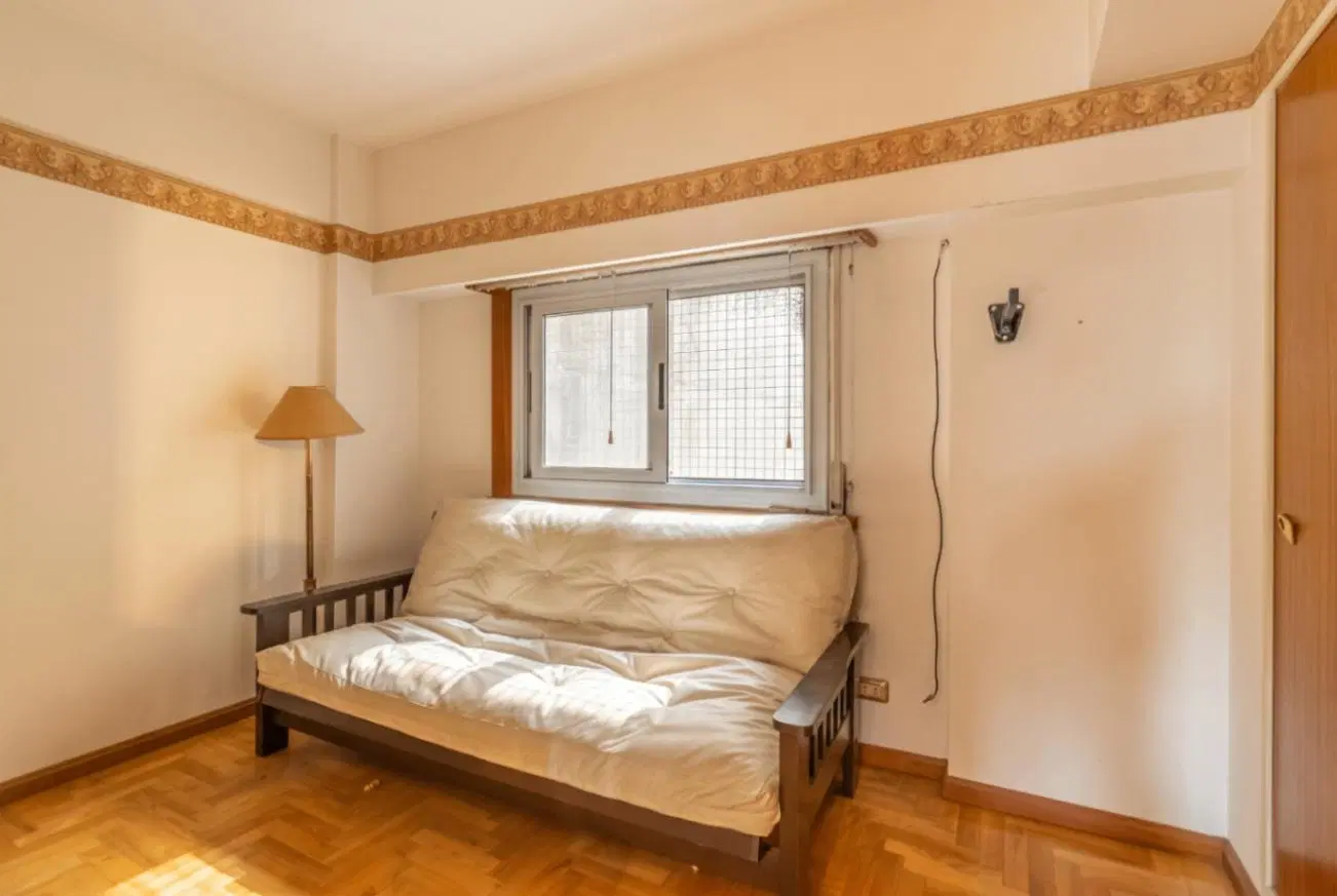 Casa 4 ambientes venta  Sarandí 3