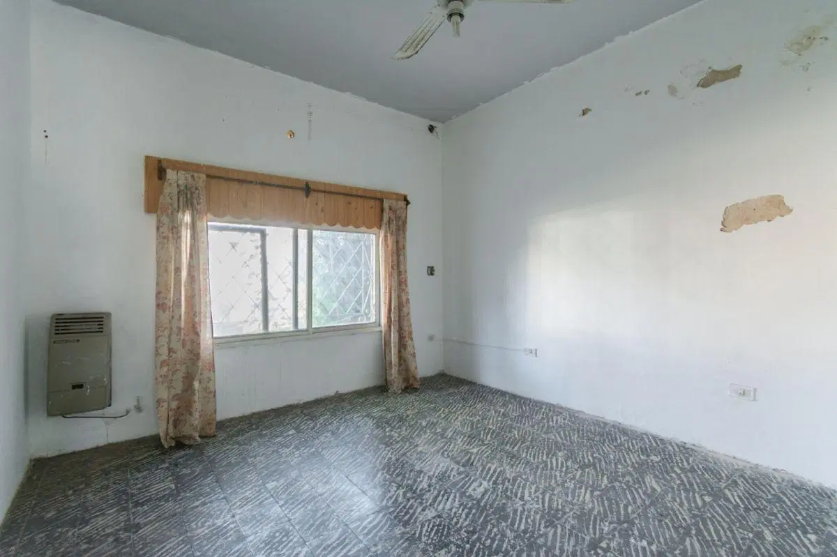 Casa 3 ambientes venta Moron 2