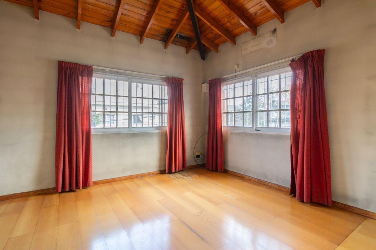 Foto de Casa 3 Ambientes Venta Santos Lugares, imagen 1