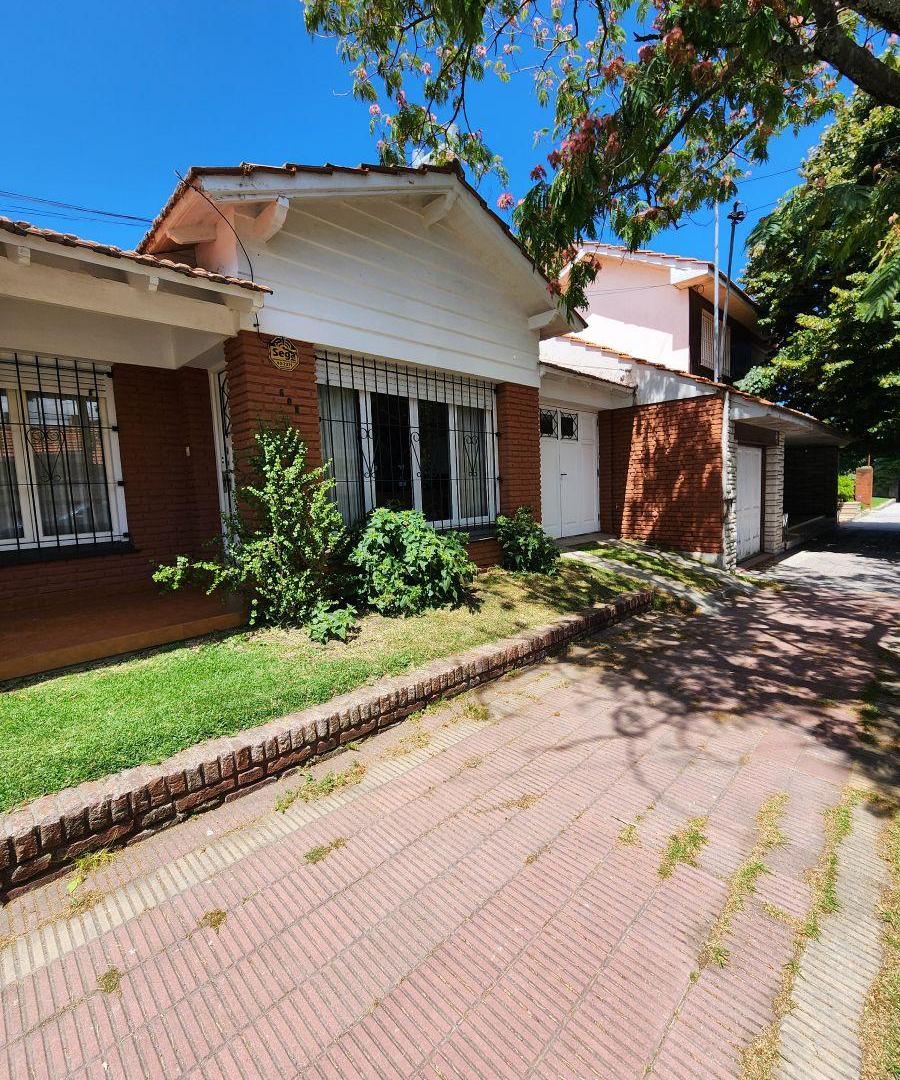 Excepcional chalet 4 ambientes en Miramar