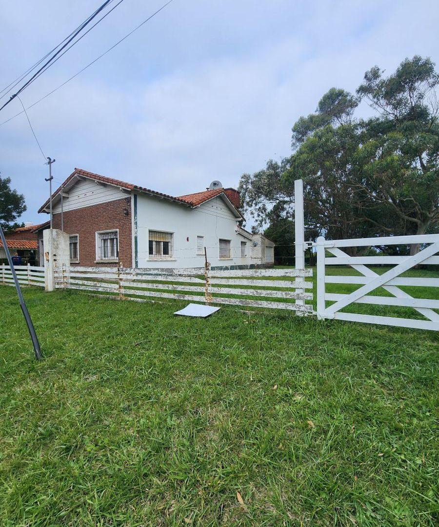 Chalet a reciclar en Copacabana + departamento 2 ambientes