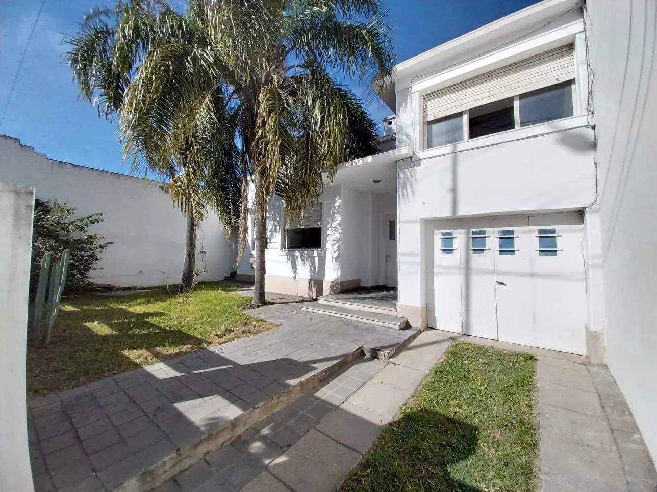VENDO CASA EN BARRIO SAN VICENTE 1