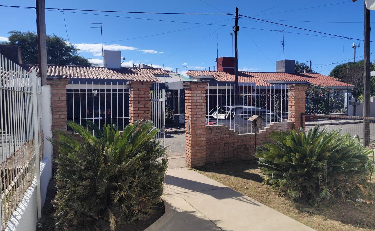 ALQUILO CASA IPV. Va. POSSE 2 DORMTORIOS