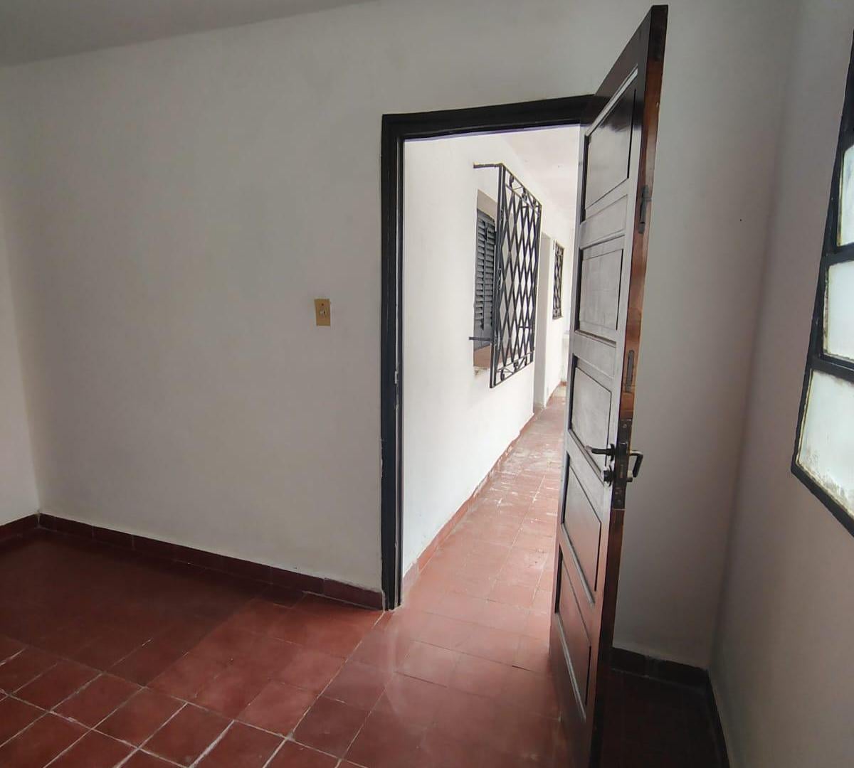 Foto de ALQUILO CASA DOS DORMITORIOS CON GARAJE BARRIO MAIPU, imagen 5