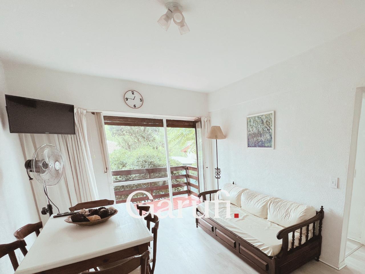 Departamento Alquiler Anual en Pinamar a 50 metros del mar