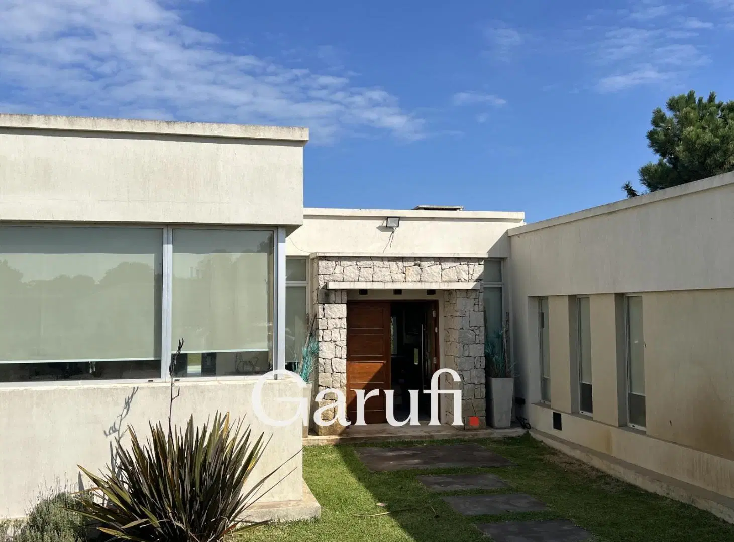 Casa en Venta Financiada en Costa Esmeralda Deportivo 1 con piscina climatizada 2