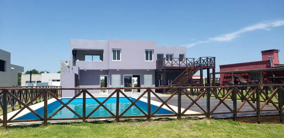 Casa en Venta Financiada en Costa Esmeralda Deportivo 1 4