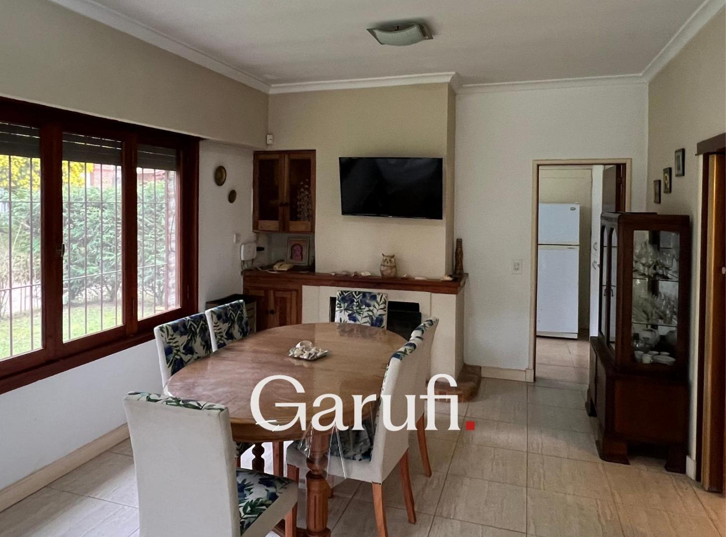 Foto de Casa en Alquiler anual en Pinamar de 3 ambientes, imagen 1