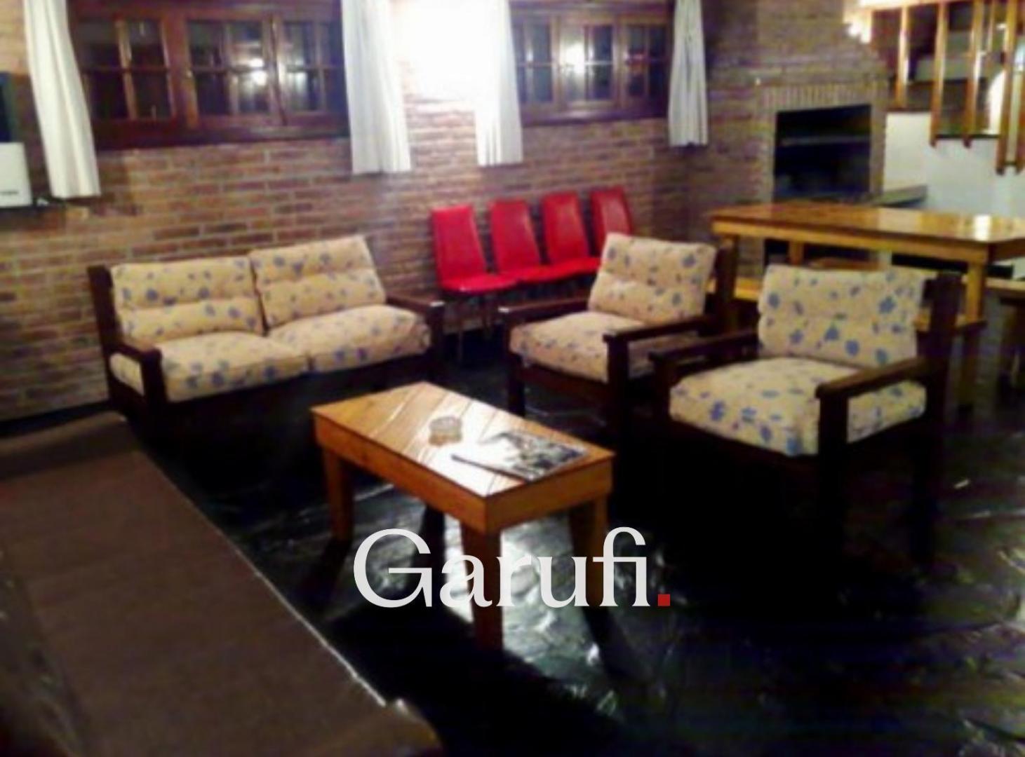 Foto de Casa en Alquiler Temporario en Pinamar de 4 ambientes, imagen 2