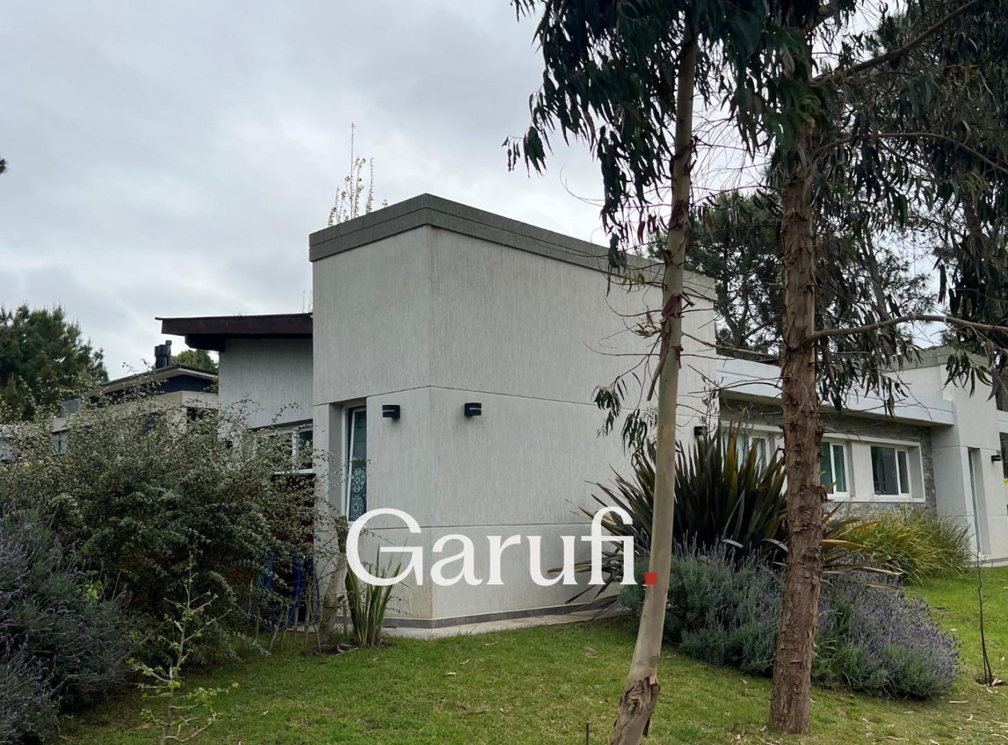 Foto de Casa en Venta en Pinamar barrio Alamos 2 con permuta, imagen 5