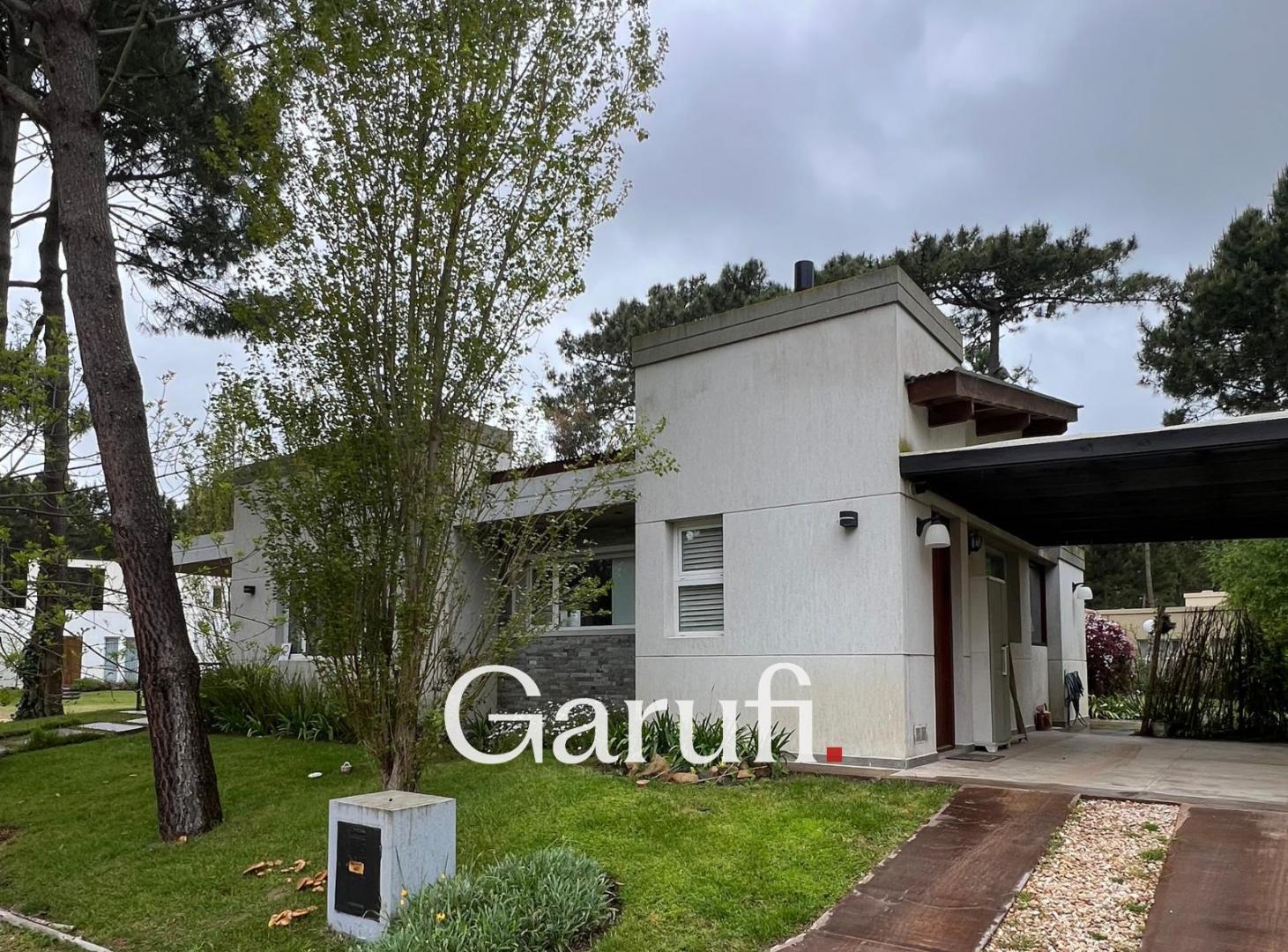 Foto de Casa en Venta en Pinamar barrio Alamos 2 con permuta, imagen 4
