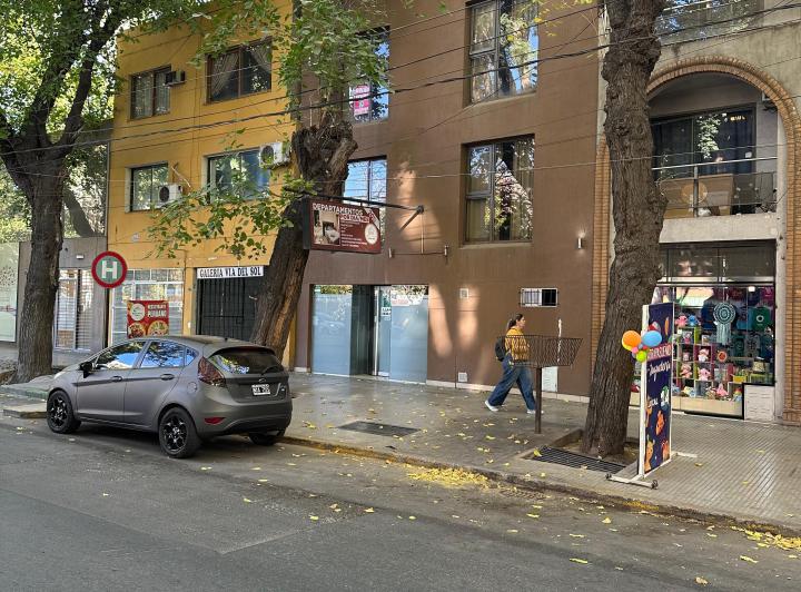 Edificio Mendoza Capital 15 Deptos 4