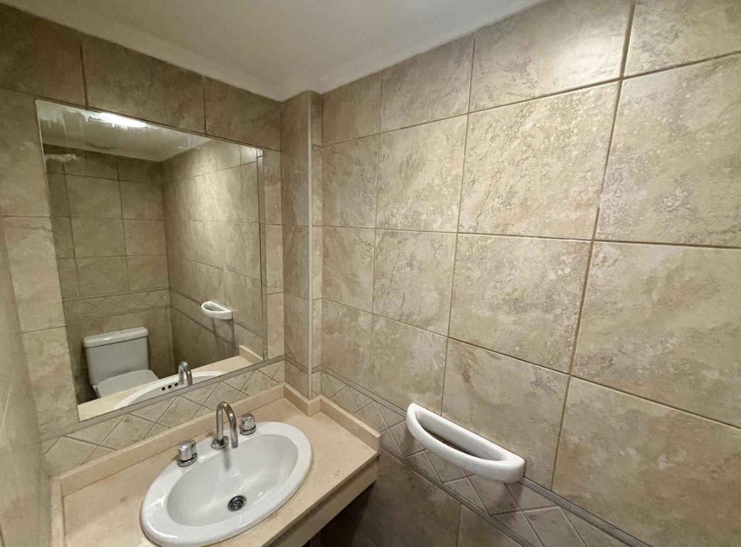 Foto de Departamento en alquiler - Centro Oeste, imagen 4