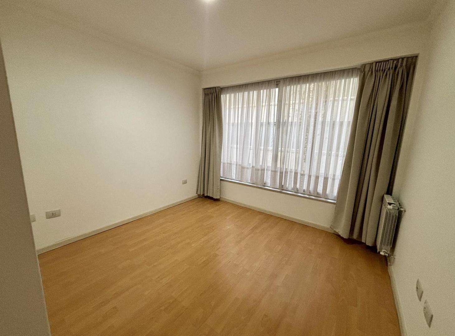 Foto de Departamento en alquiler - Centro Oeste, imagen 1
