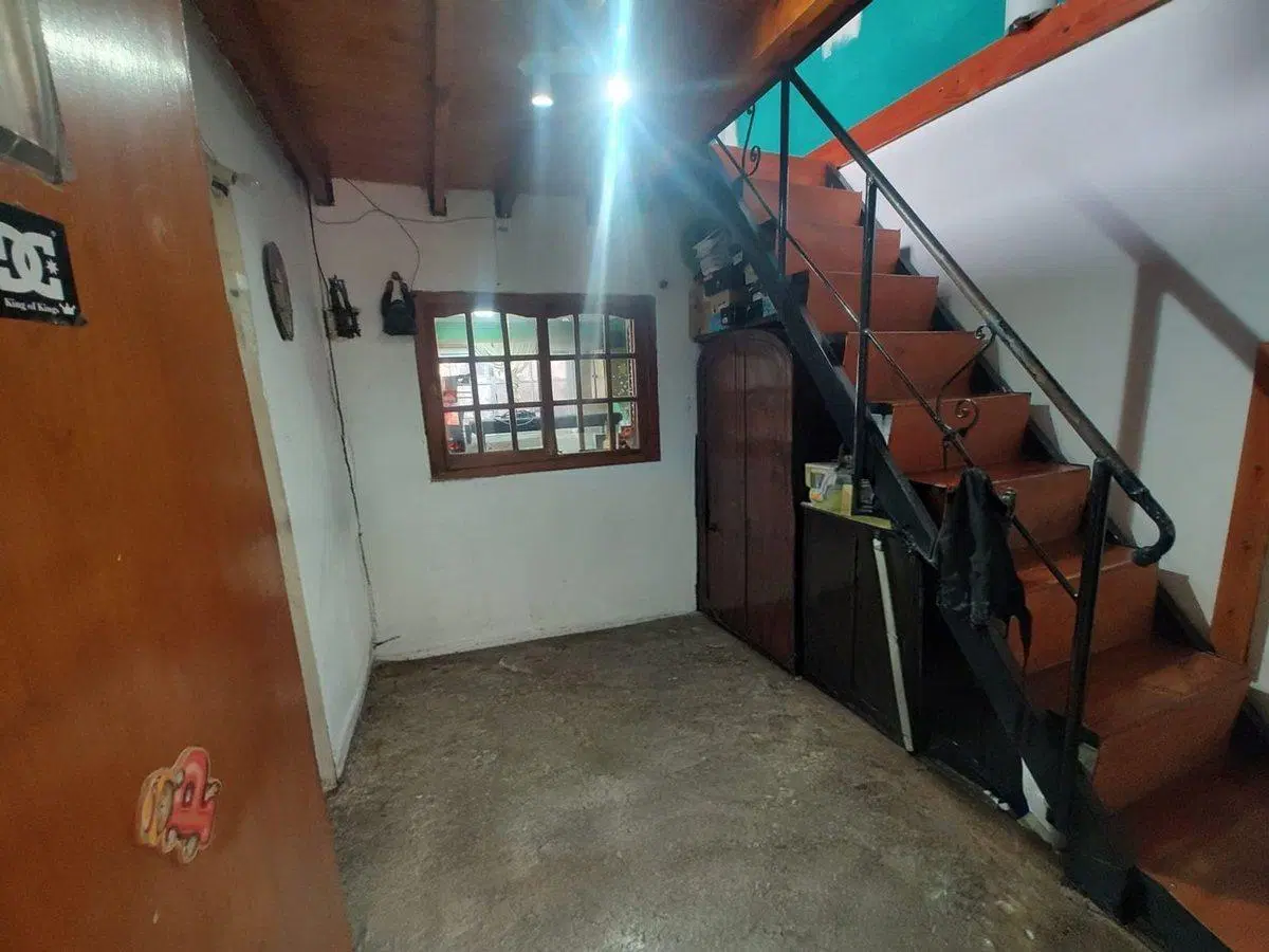 CASA 4 AMBIENTES EN VENTA BERISSO QUINCHO PILETA 3