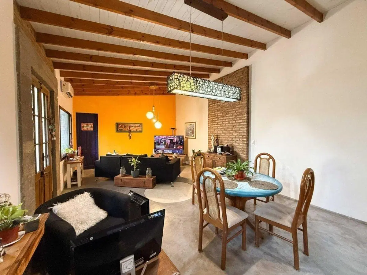 CASA EN VENTA 5 DORMITORIOS CON PARQUE 5