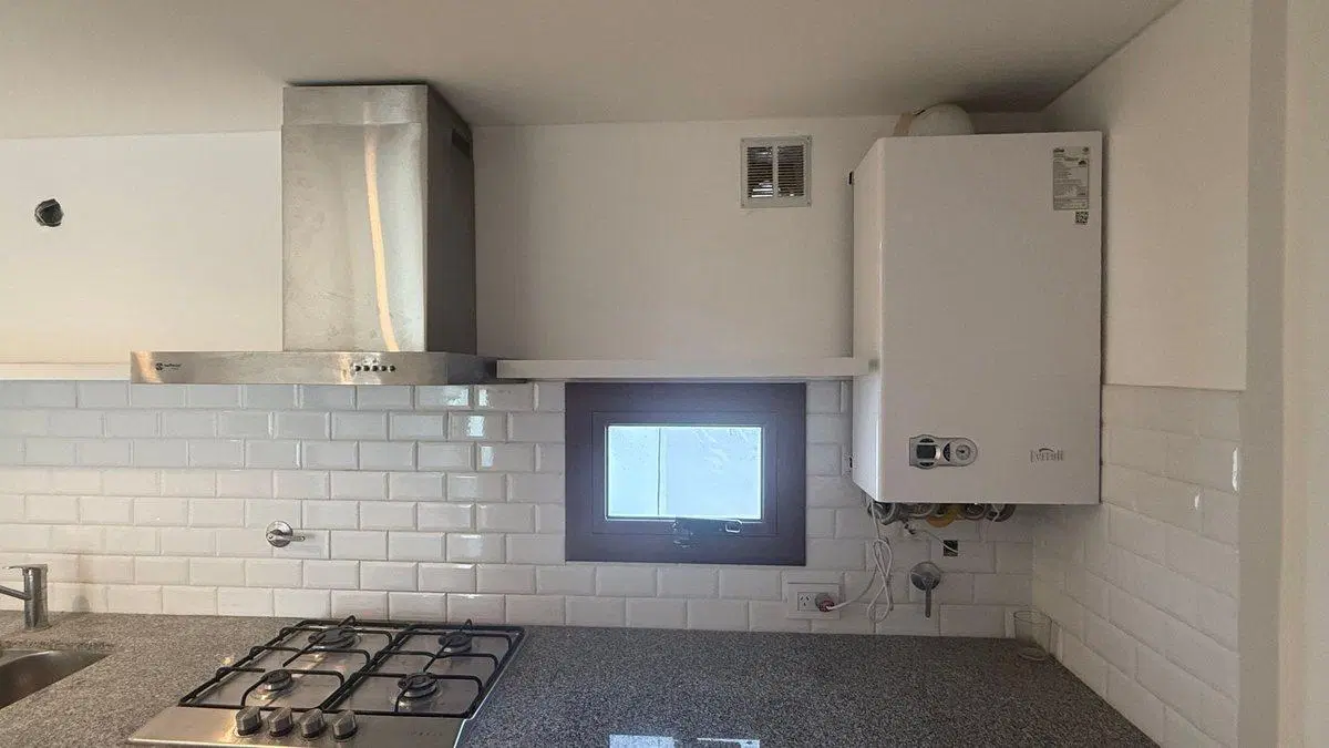DEPARTAMENTO 2 AMBIENTE EN VENTA LA PLATA  BALCO 4