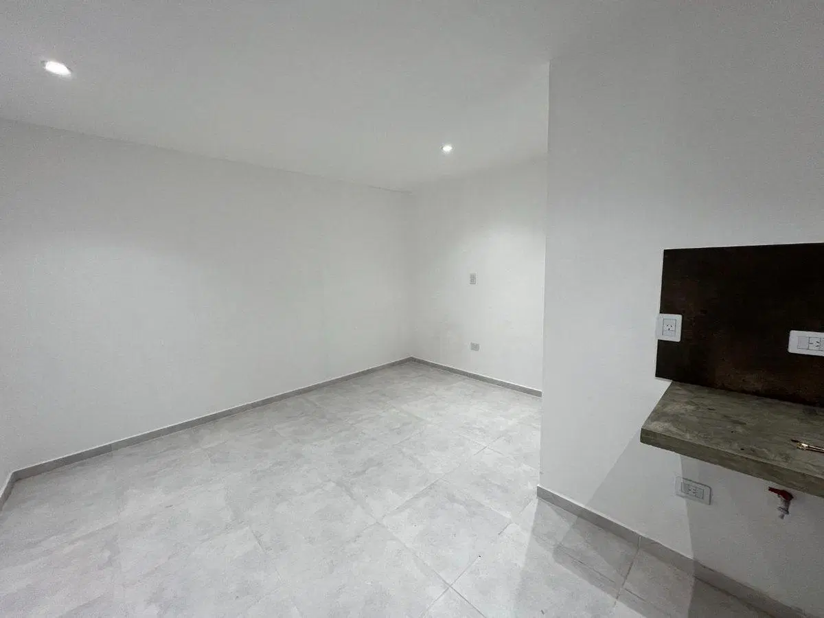 Departamento 1 ambiente en venta en La Plata 5
