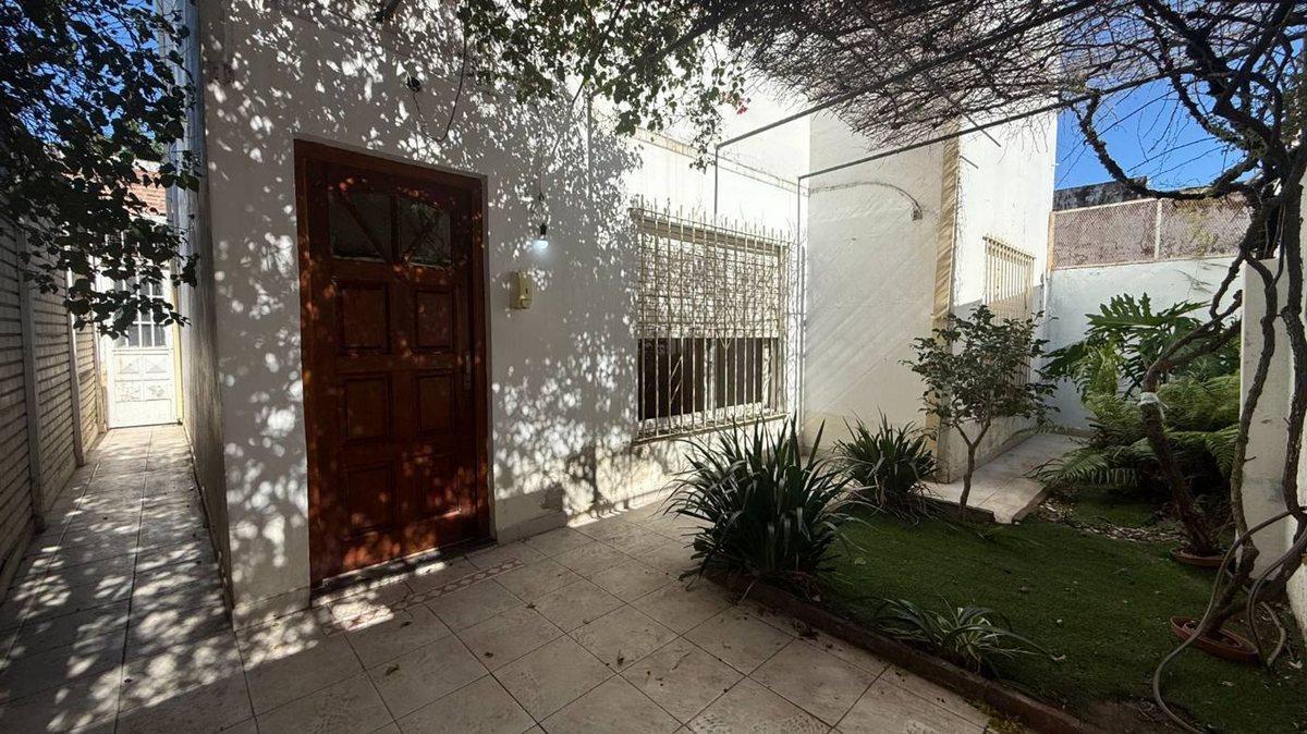 PH 5 ambientes en venta en La Plata Patio Terraza