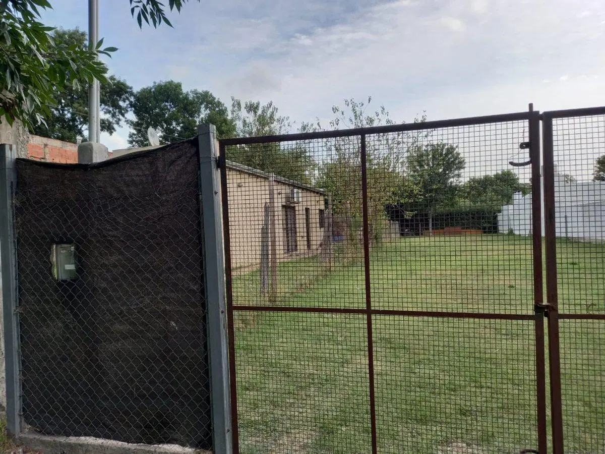 Lote en venta Lisandro Olmos 4