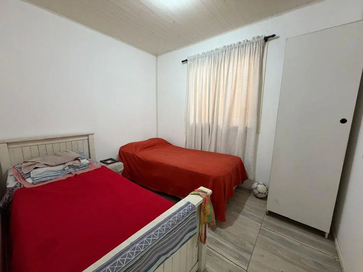 Quinta 3 ambientes en venta en La Plata con pileta 5