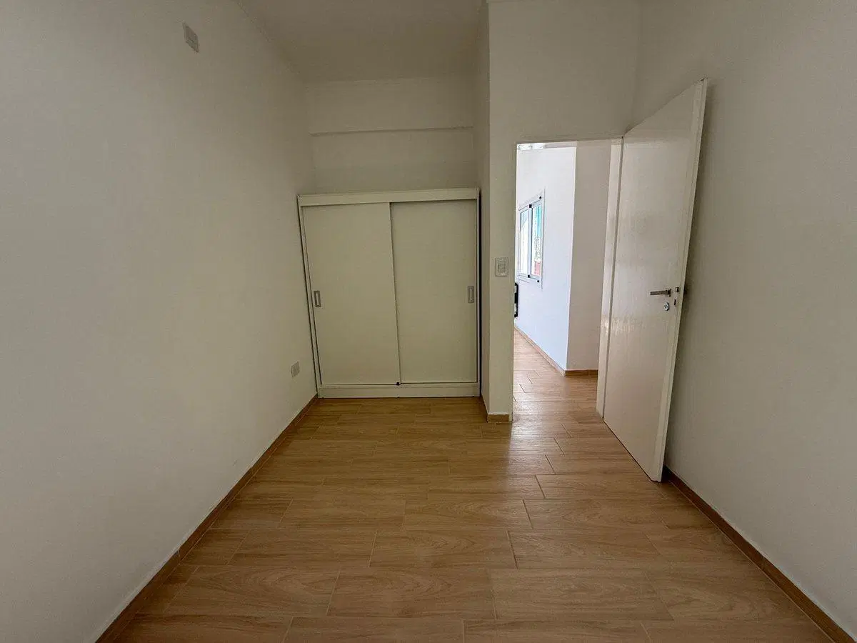 Departamento 2 dormis en venta La Plata c/cochera 4