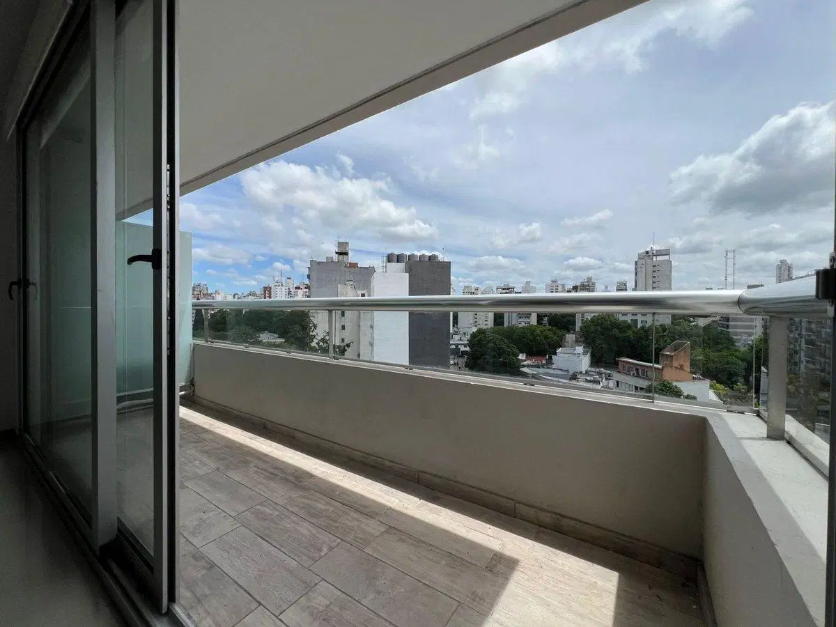Departamento 2 dormis en venta La Plata c/cochera 3